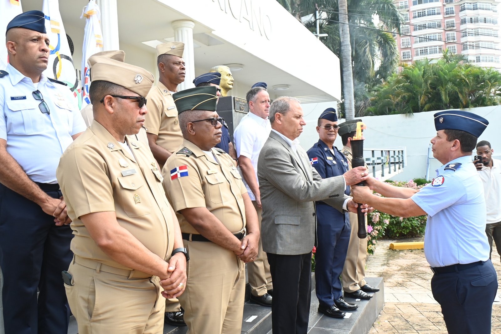 COD recibe la antorcha de los Juegos Militares y Policiales