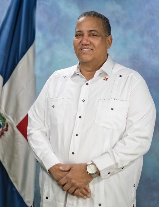 Cónsul General Joaquín Díaz López se despide agradeciendo al presidente Abinader, a la diáspora y a líderes comunitarios en Antigua y Barbuda