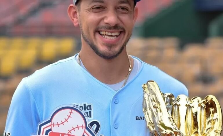 Cristhian Adames obtiene guante de oro e utility beisbol