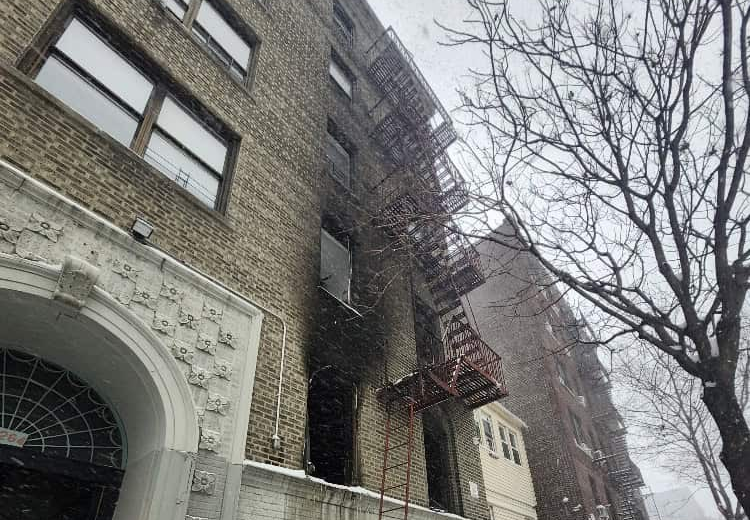 Dominicana muere en incendio durante tormenta de nieve EU