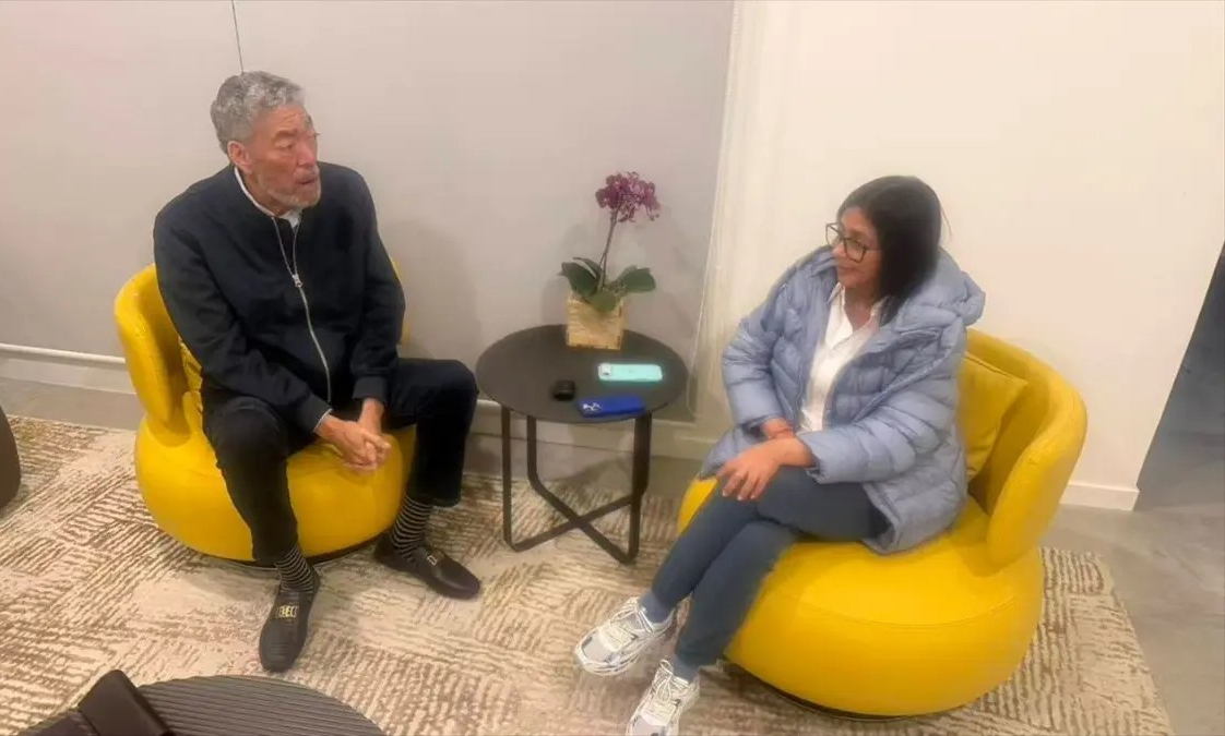 Dominicano Miguel Mejía se reúne con presidenta venezolana