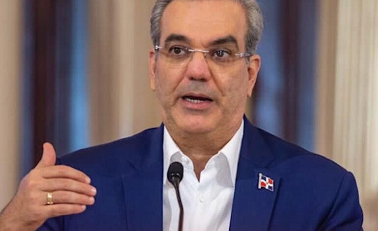 Empresarios creen Abinader carece de «defensores eficaces»