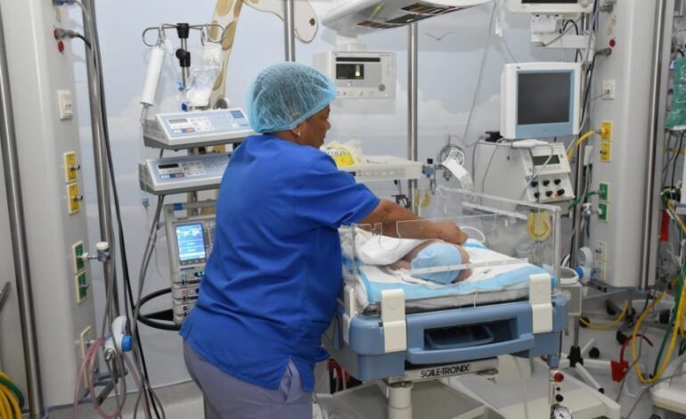 Gobierno logra reducción de un 16 % en la mortalidad neonatal