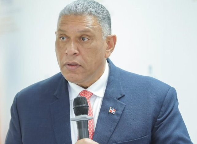 NY: Cónsul RD apoya acción de Trump para capturar a Maduro