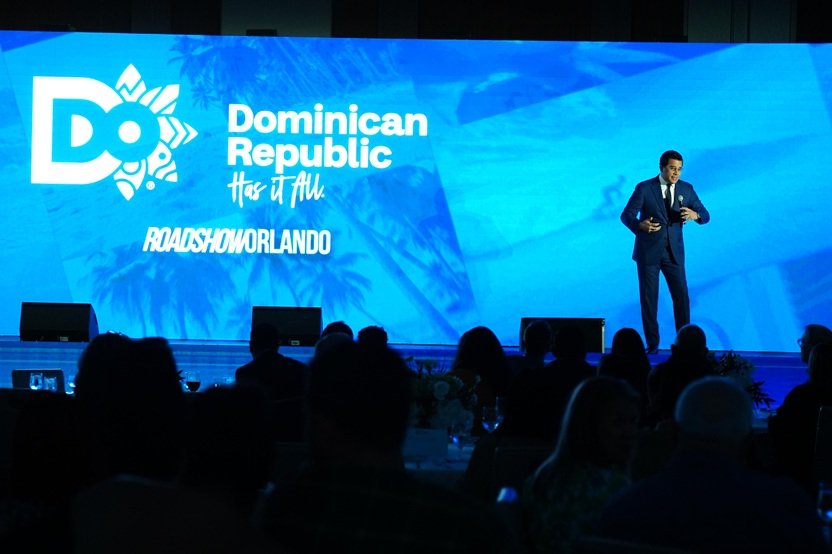 ORLANDO: Ministro Collado inicia primera presentación de promoción 2026