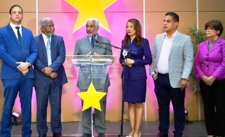 PLD cree inaceptable la fusión de ministerios para reducir PIB