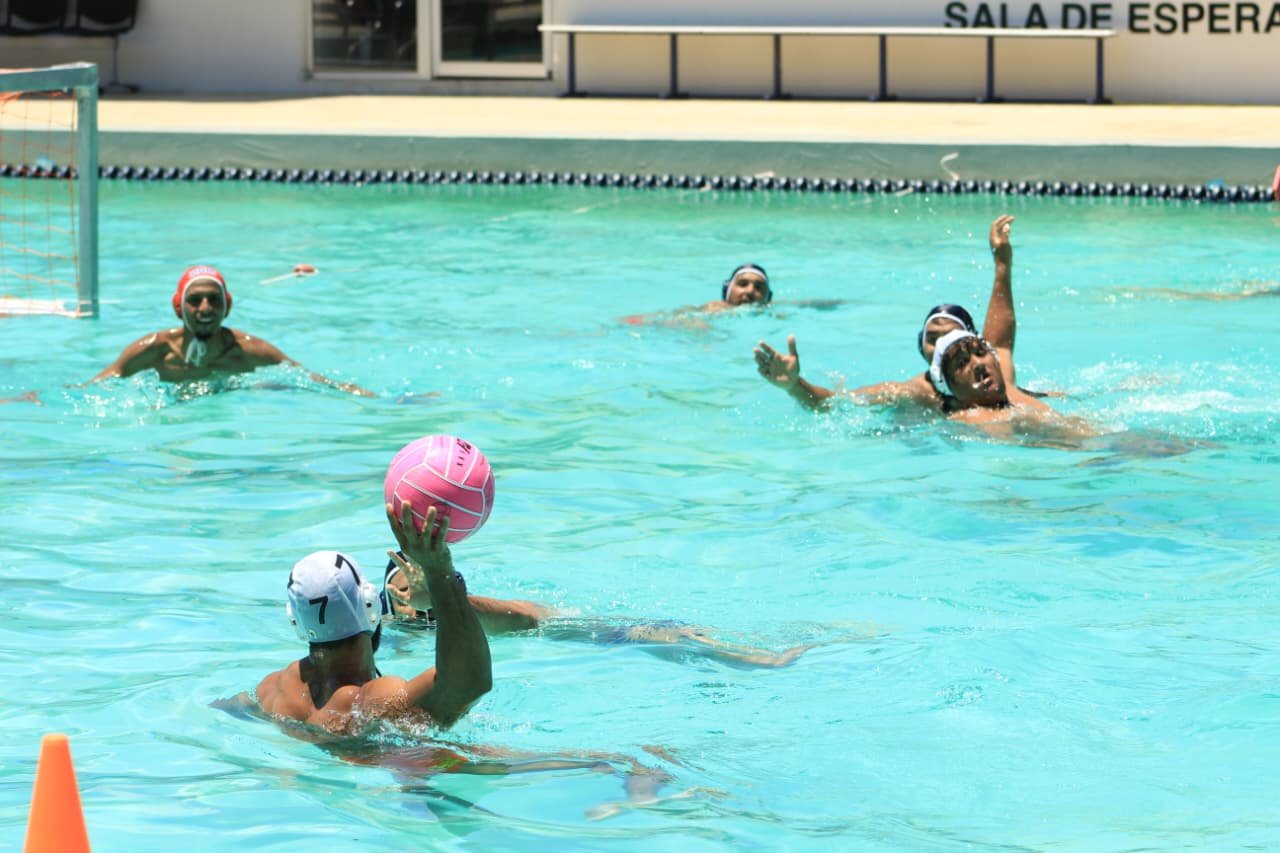 Promueven fortalecimiento del polo acuático en R. Dominicana