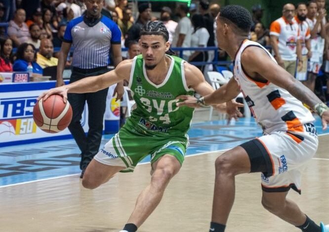 Savica comanda serie final del Torneo Basket Superior Higüey