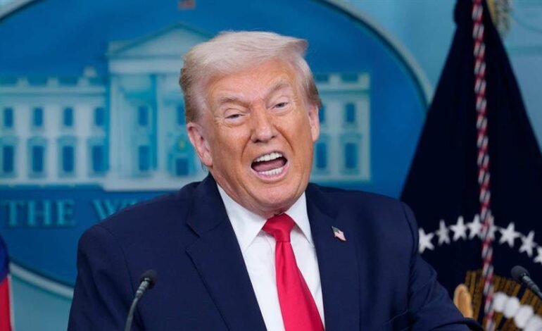 «Terror» entre latinos y altos costos marcan primer año Trump