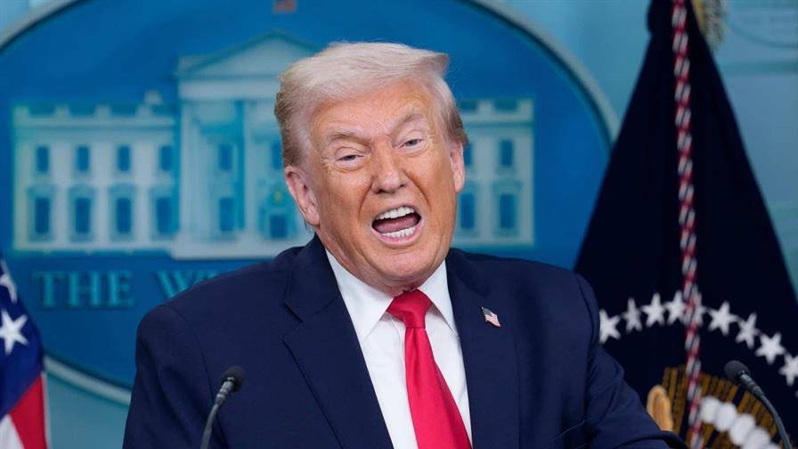 «Terror» entre latinos y altos costos marcan primer año Trump