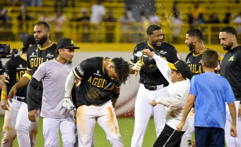 Toros y Aguilas siguen firmes en segundo lugar del round robin