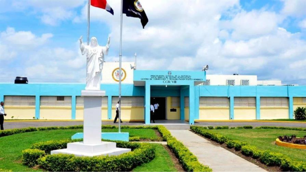 Trasladan presos tras atentado de subdirectora cárcel de Rafey