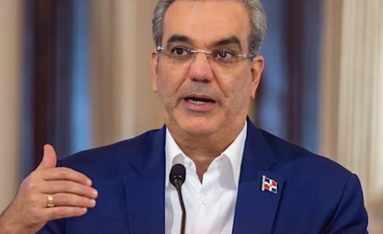 Ve ley autoriza pagos atrasados afecta las finanzas públicas RD