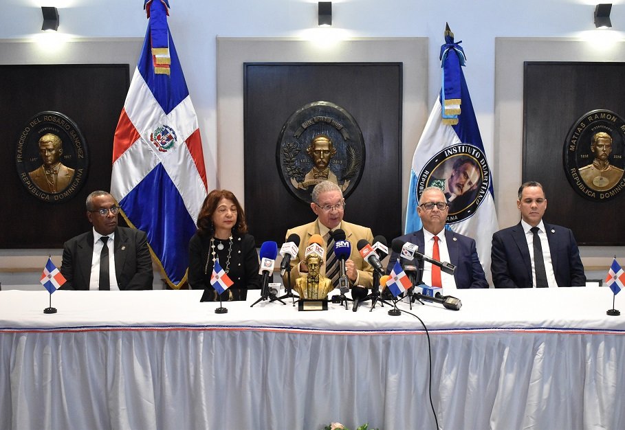 Ve «planes» desde el Estado RD contrarios a control migratorio