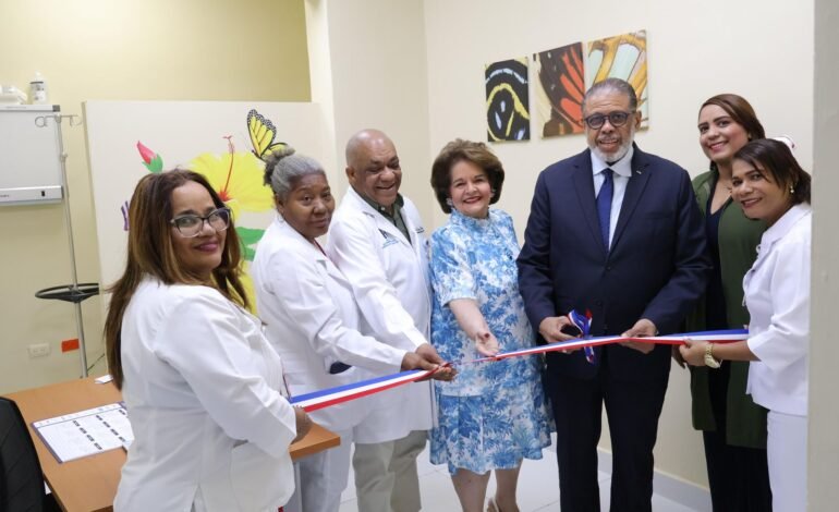 Desarrollo de la Comunidad inaugura cuatro nuevos consultorios en la Maternidad Altagracia