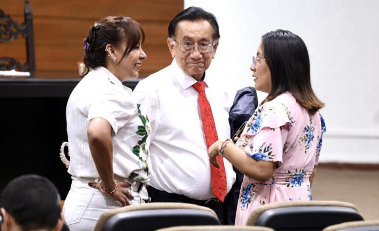 Acusado de corrupción y a favor del matrimonio infantil: así es José María Balcázar, nuevo presidente de Perú