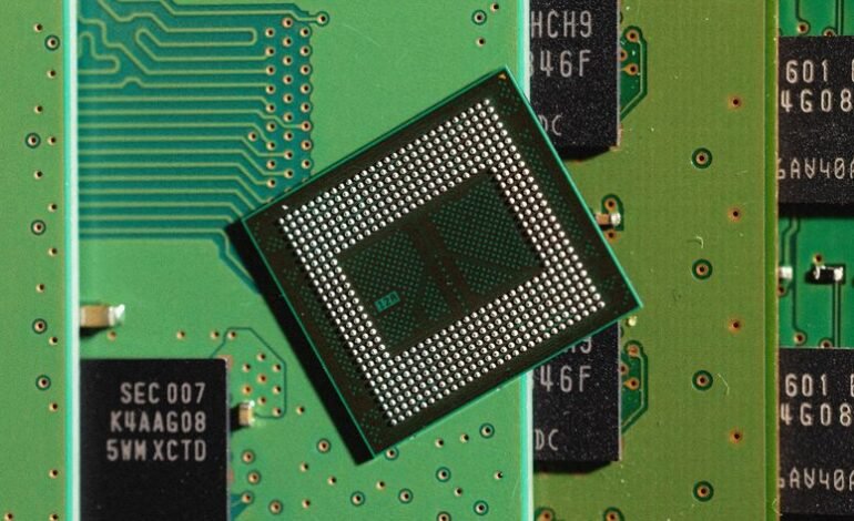 Adiós discos duros, el vidrio es la apuesta de Microsoft para preservar la memoria digital de la humanidad