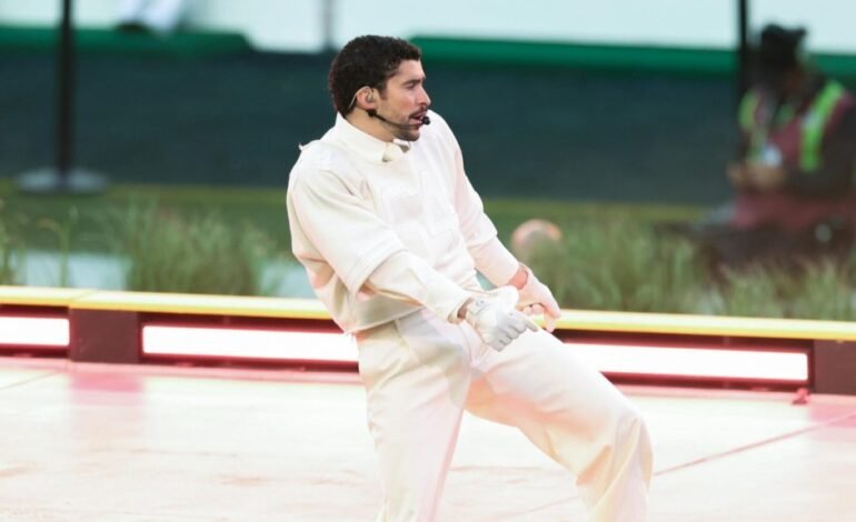 All the Stars Who’ve Performed at Super Bowl Halftime More Than Once