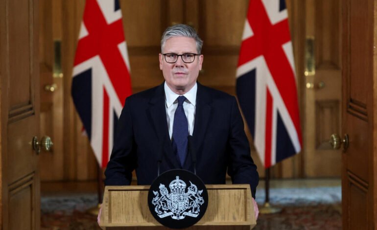 Archivos sobre Epstein sacuden al Reino Unido: ¿podrá Starmer mantenerse en el cargo?