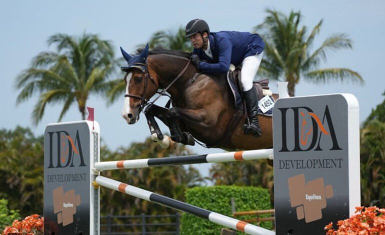 Bancalari se impone en prueba internacional de salto en Florida