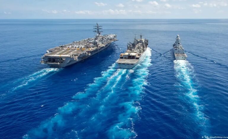 Buques de guerra EEUU e Israel realizan maniobras en mar Rojo