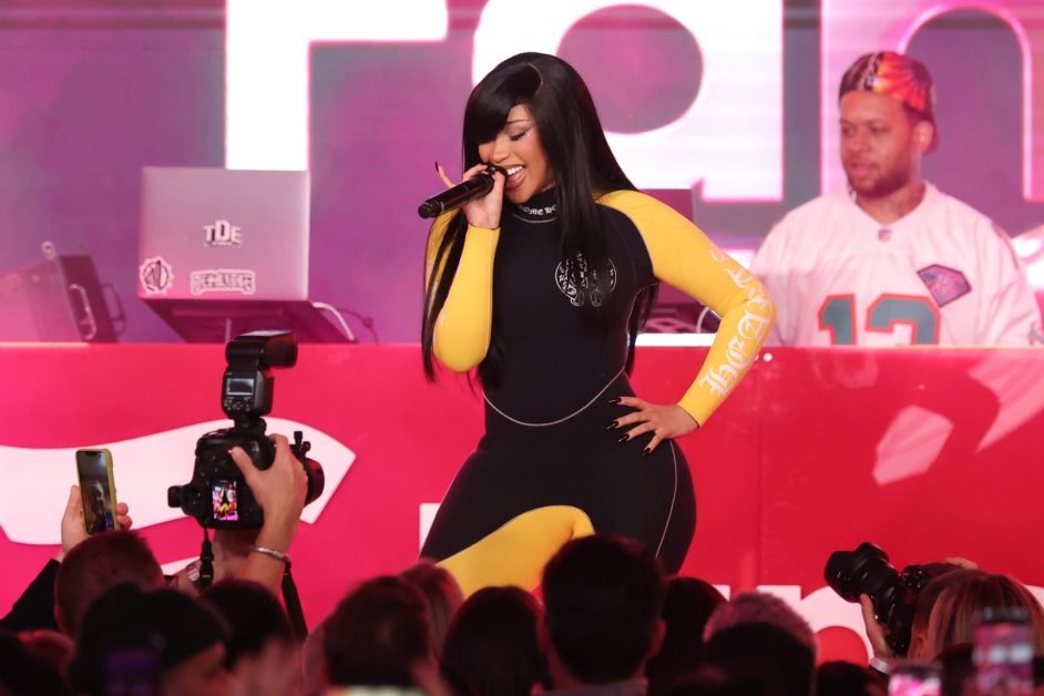 Cardi B Jokes About ‘Jumpin’ ICE, Channels Selena During Little Miss Drama Tour Opener: 7 Best Moments