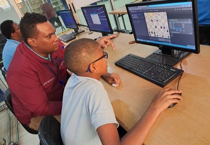 Celebran Campeonato Escolar de Ajedrez Copa Independencia