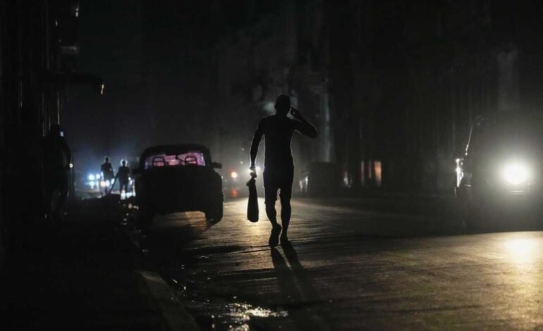Cuba a oscuras: apagones, escasez y la rutina de resistir