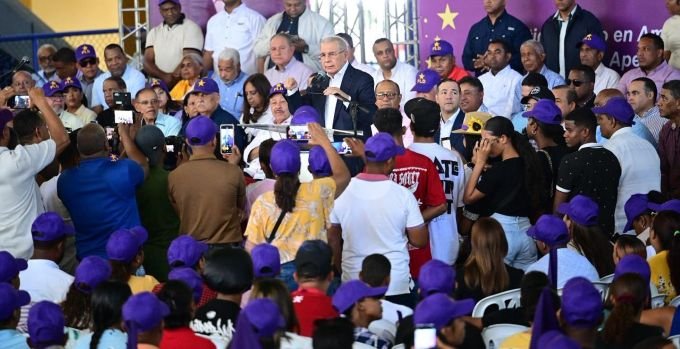 Danilo exige explicación por sobrecosto presa Monte Grande