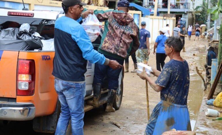 DASAC asiste a familias afectadas por inundaciones