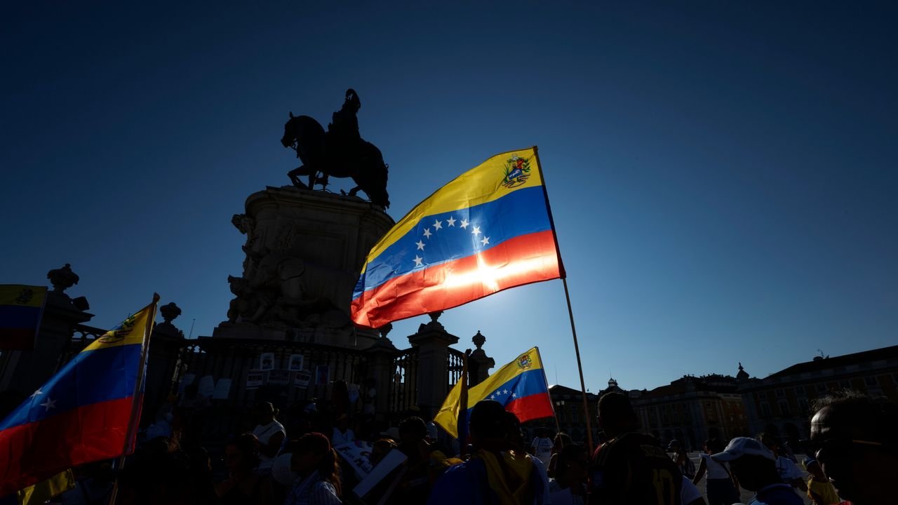 De Macedonia, con amor: el documental sobre el supuesto ciberataque que encubrió el fraude electoral en Venezuela