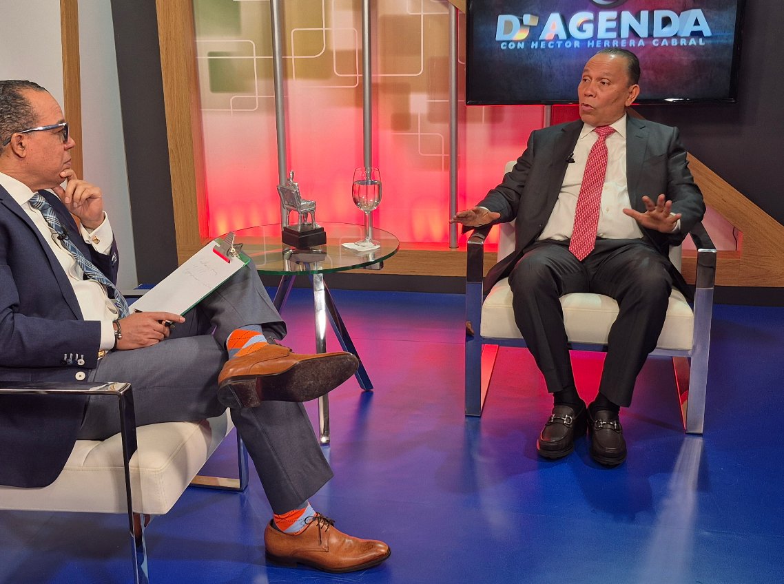 Dice la FP seguirá juramentando a dirigentes de otros partidos