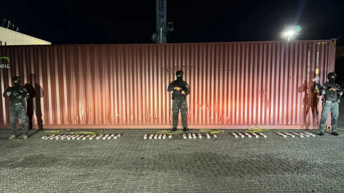 DNCD ocupa 69 paquetes de cocaína en el puerto Caucedo