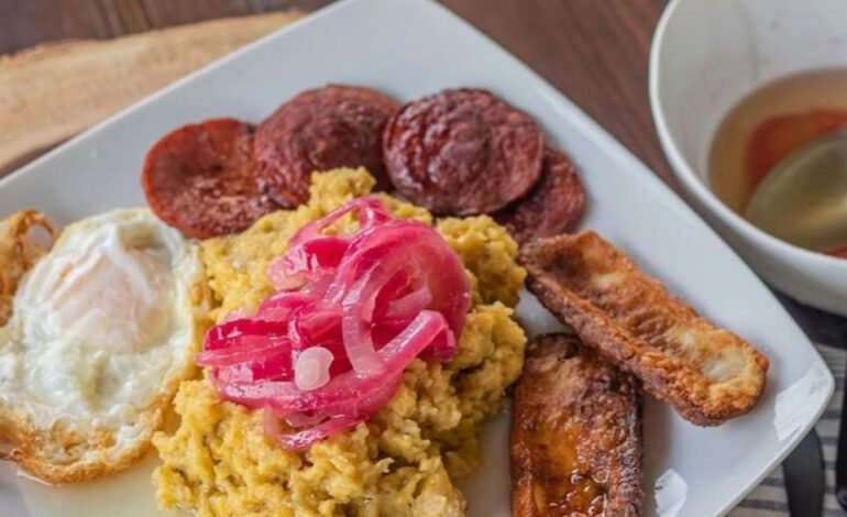 Dominicanos celebran el Día del Mangú, orgullo gastronómico
