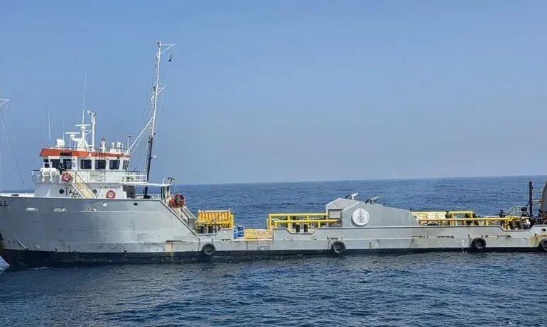 El Salvador intercepta lancha con seis toneladas de cocaína