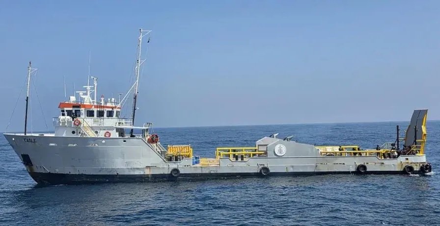 El Salvador intercepta lancha con seis toneladas de cocaína