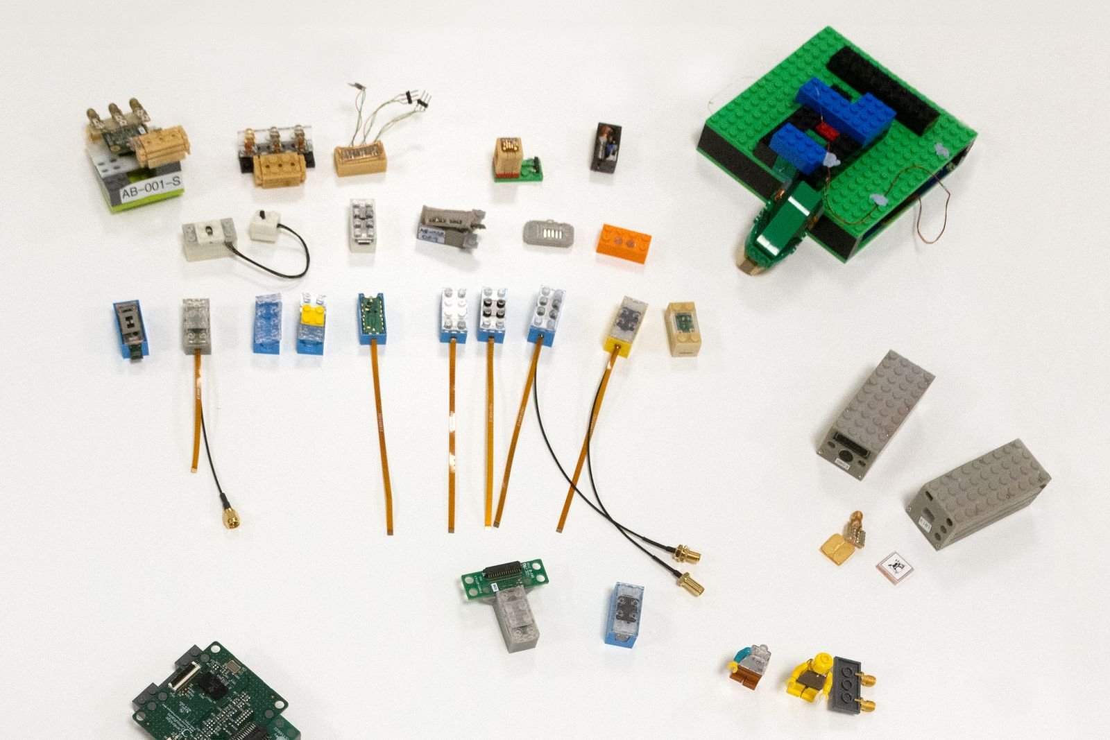 Entendiendo a fondo el nuevo ladrillo inteligente de Lego