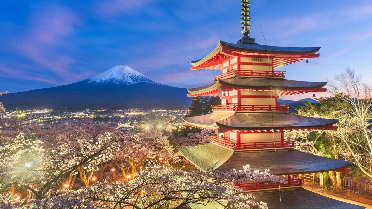 Estas ciudades de Japón ofrecen incentivos económicos para que parejas se muden