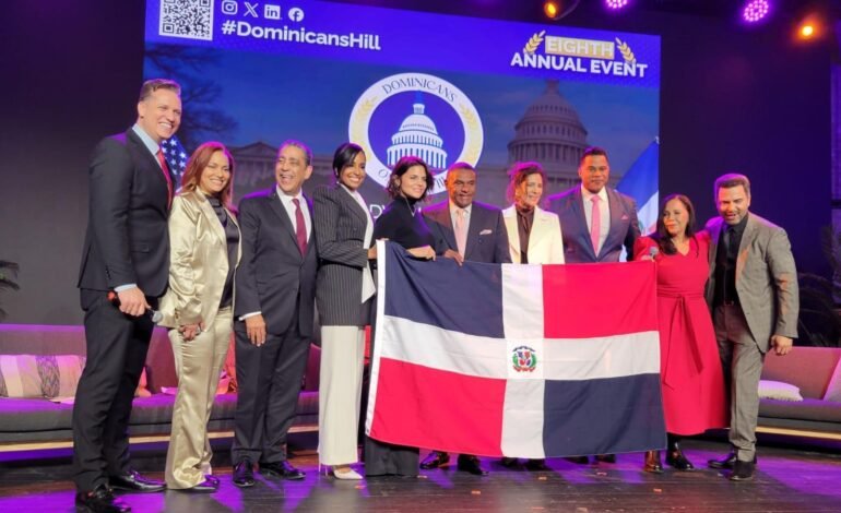 EU: Concluye con éxito octava edición Dominicanos en la Cima