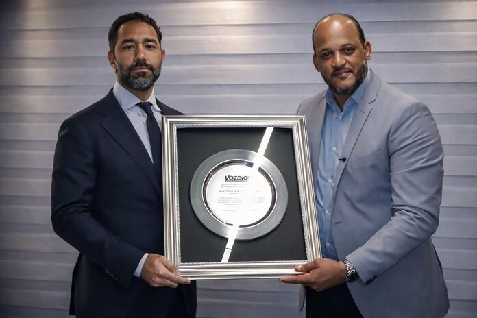 Evangélicos reconocen a Persio Maldonado Bonnelly por su respaldo a la difusión de valores evangélicos