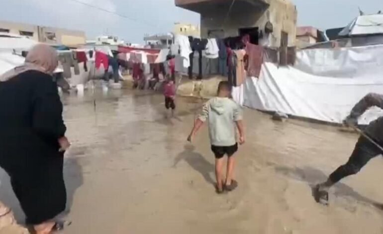 Franja de Gaza: inundaciones e intensas lluvias agravan situación de los desplazados