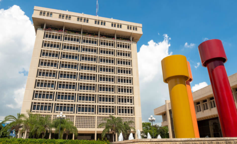 Gobierno resalta el crecimiento del empleo en la R. Dominicana