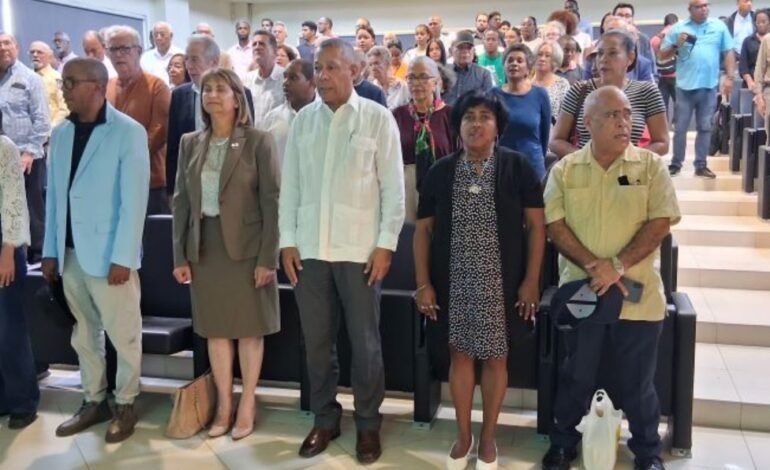 Hacen homenaje a estudiantes asesinados durante marcha 1966