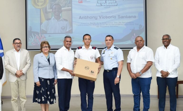 INPOSDOM y Unión Postal Universal abren convocatoria nacional para el Concurso Juvenil de Composiciones Epistolares 2026