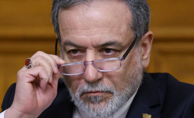 Irán afirma que borrador de acuerdo nuclear estará listo en dos o tres días, tras lanzar advertencia a EE. UU.