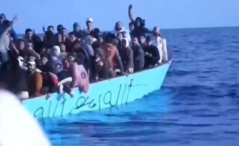 Italia: Gobierno propone «bloqueos navales» a barcos con migrantes