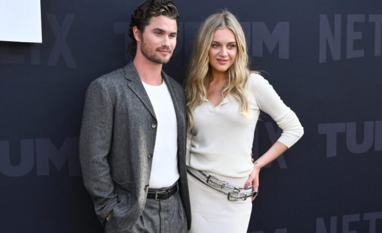 Kelsea Ballerini & Chase Stokes Break Up Again 5 Weeks After Getting Back Together