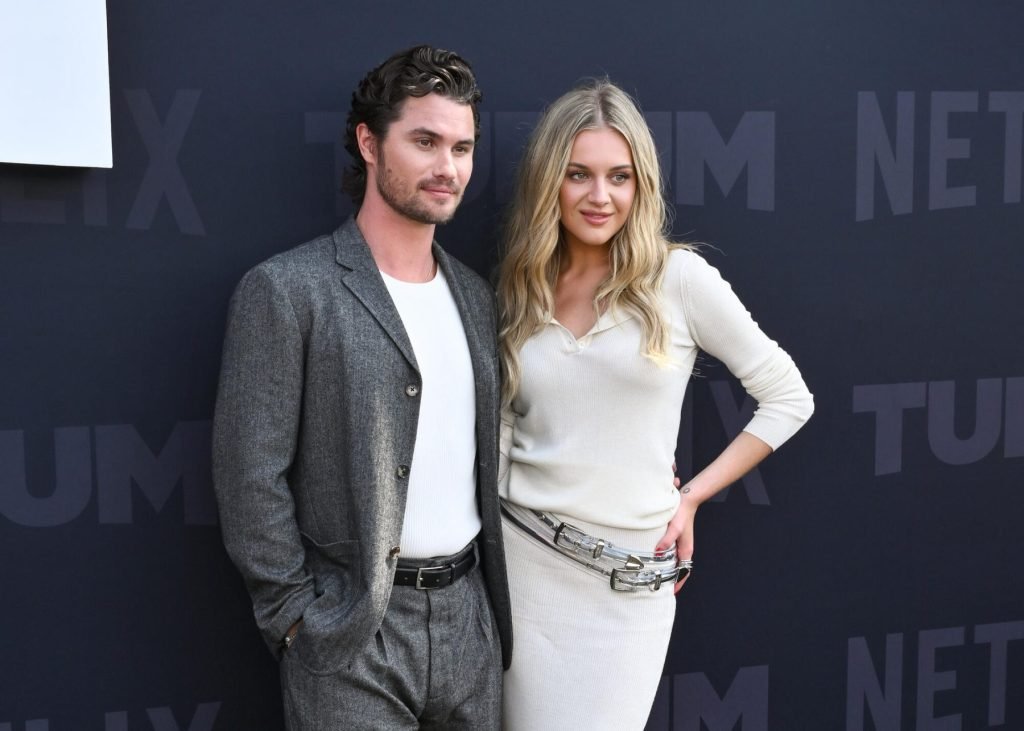 Kelsea Ballerini & Chase Stokes Break Up Again 5 Weeks After Getting Back Together