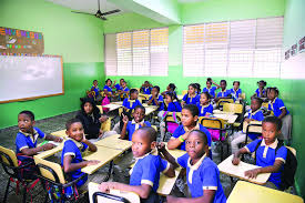 La escuela enferma en RD