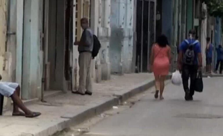 La falta de combustible asfixia a los cubanos